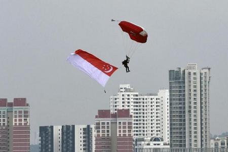 Red Lions' last rehearsal of free-fall jump for National Day thrill residents in Ghim Moh, Bishan