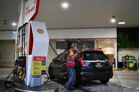 Petrol prices fall to lowest in four months, with two grades below $3 a litre