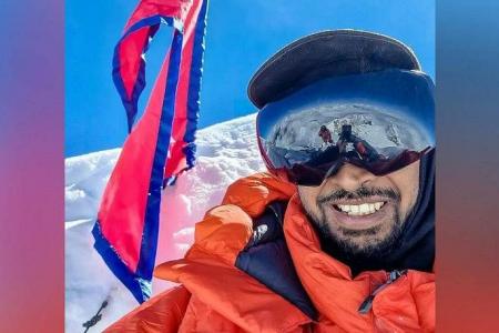 Search and rescue team unable to find missing Singaporean Everest climber, says wife