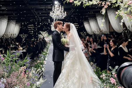 Actress Lee Da-hae marries singer Seven in wedding attended by BigBang and Super Junior members