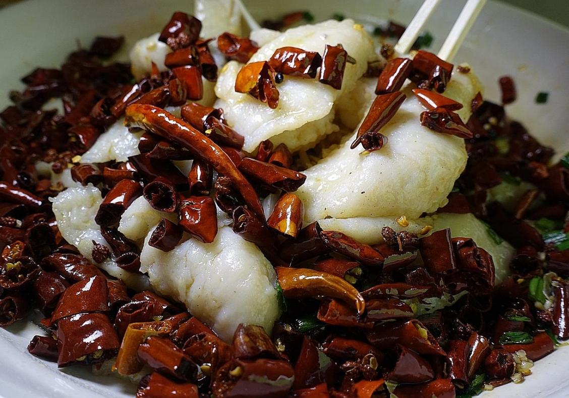 Hot spot for spicy Szechuan fare