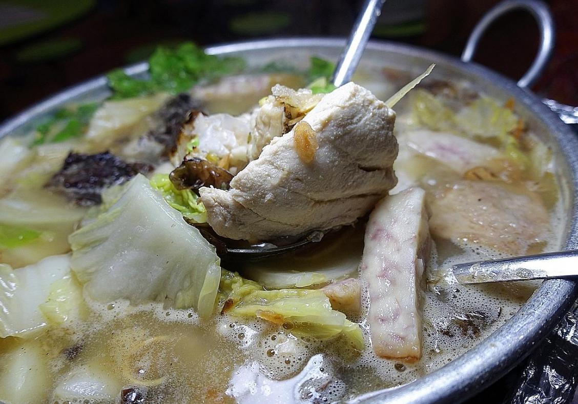 Makansutra: Zi char heaven at Chef Lam