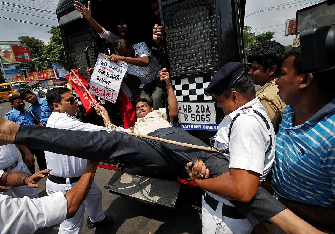 Protests erupt in India over fuel prices