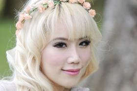 Blogger Xiaxue is in the news again - this time for getting a court order against SMRT Ltd (Feedback).