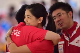 Daphne Tan nabbed Singapore&#039;s first bowling gold of the 28th SEA Games.