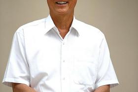&quot;Opposition parties come and go, like nomads. Nomads do not have interest in the people’s welfare — they are looking for plunder.&quot; — Emeritus Senior Minister Goh Chok Tong