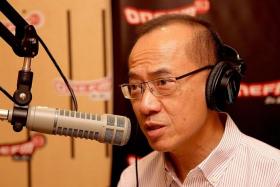 ON AIR: Former Foreign Affairs Minister George Yeo giving an interview to One FM&#039;s #1 Breakfast Show to plug his book, George Yeo On Bonsai, Banyan And The Tao.