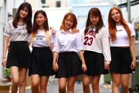 From left to right: Hopefuls Angeline Ng, Celeste Eng, Joalina Tan, Melissa Chan and Nana Wang.
