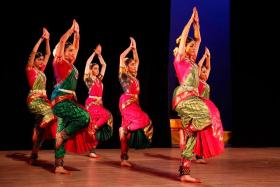 Bharatanatyam students from SIFAS performing at Republic Polytechnic&#039;s Academy Day 2016