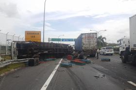 Trucks collide at Second Link