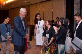 Emeritus Senior Minister Goh Chok Tong speaking with some participants of the inaugural Singapore Summit Young Societal Leaders Programme at the Hilton Singapore hotel on 13 September 2017.