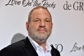 Hollywood mogul apologises over sex harassment cases