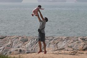 IPS study says more support and time could encourage active fathering