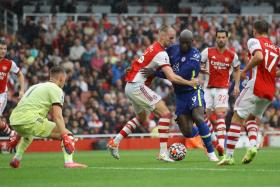 Arsenal’s defenders such as Rob Holding struggled to cope with Chelsea striker Romelu Lukaku. 