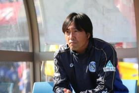 New Lions coach Takayuki Nishigaya has signed a two-year contract.