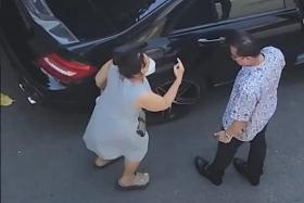 Lorong rage: Woman tries to stop Merc in Geylang