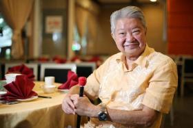 S'pore-born food critic Chua Lam slammed for saying omakase restaurants 'treat diners like idiots'