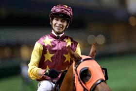 Four-time Brazil champion jockey Vagner Borges is entrusted with the John Size-trained Fantastic Way in the last race. In his nine starts for four wins, the horse had Joao Moreira on board, but he is not riding on Sunday. 