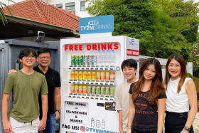 Siglap resident Eric Chiam (second from left) and his wife Lisa Chen (right) came up with the vending machine idea last November with their children, (from left) Ethan, Andre and Sophia. PHOTO: COURTESY OF SOPHIA CHIAM

