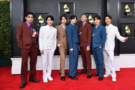 Hybe, K-pop phenomenon BTS’ management agency, is looking at taking a controlling stake in SM Entertainment. PHOTO: AFP
