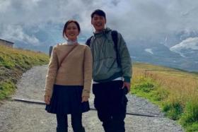 K-drama actors Hyun Bin and Son Ye-jin fell in love on the set of Crash Landing On You (2019). 