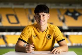 Teen defender Harry Birtwistle penned a three-year deal with Wolverhampton Wanderers on Oct 27, 2021.