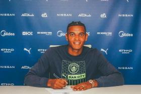 Manuel Akanji is Manchester City&#039;s fifth summer signing.