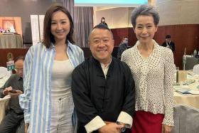 Hong Kong actress Cecilia Yip (right) and Eric Tsang (centre) in a photo posted on Facebook by veteran journalist Wong Man Ling.