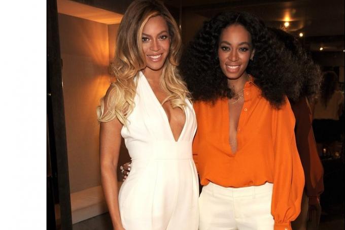 Beyonce and Solange appear together post Met Gala meltdown, Latest  Entertainment News - The New Paper