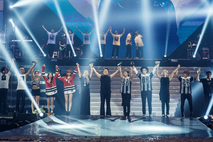 K-pop A-listers hit the stage at Indoor Stadium, Latest Entertainment ...