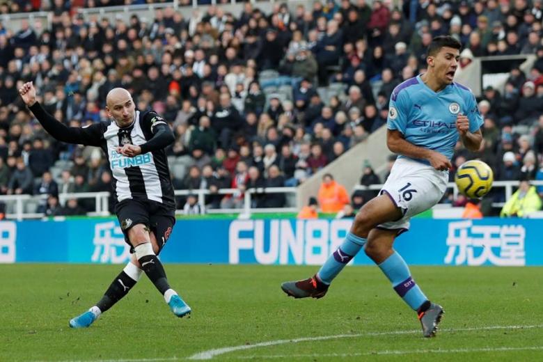 Shelvey's late equaliser leaves City frustrated